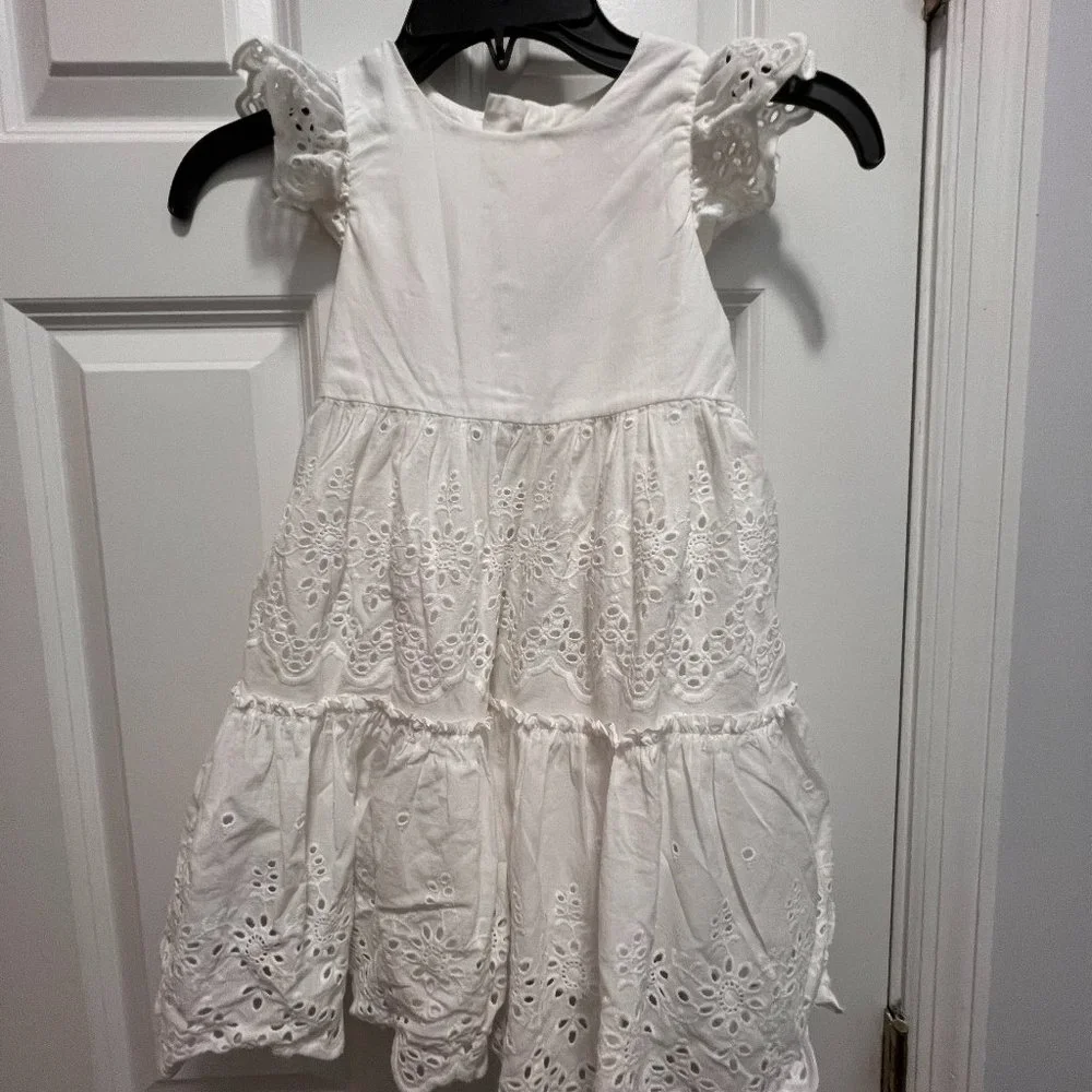 Shabby Chic size 6 white tiered eyelit  dress